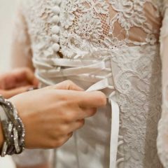 Easy Way to Tie a Corset Wedding Dress!!!