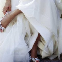What Color Shoes Goes Well With Ivory Wedding Dress?